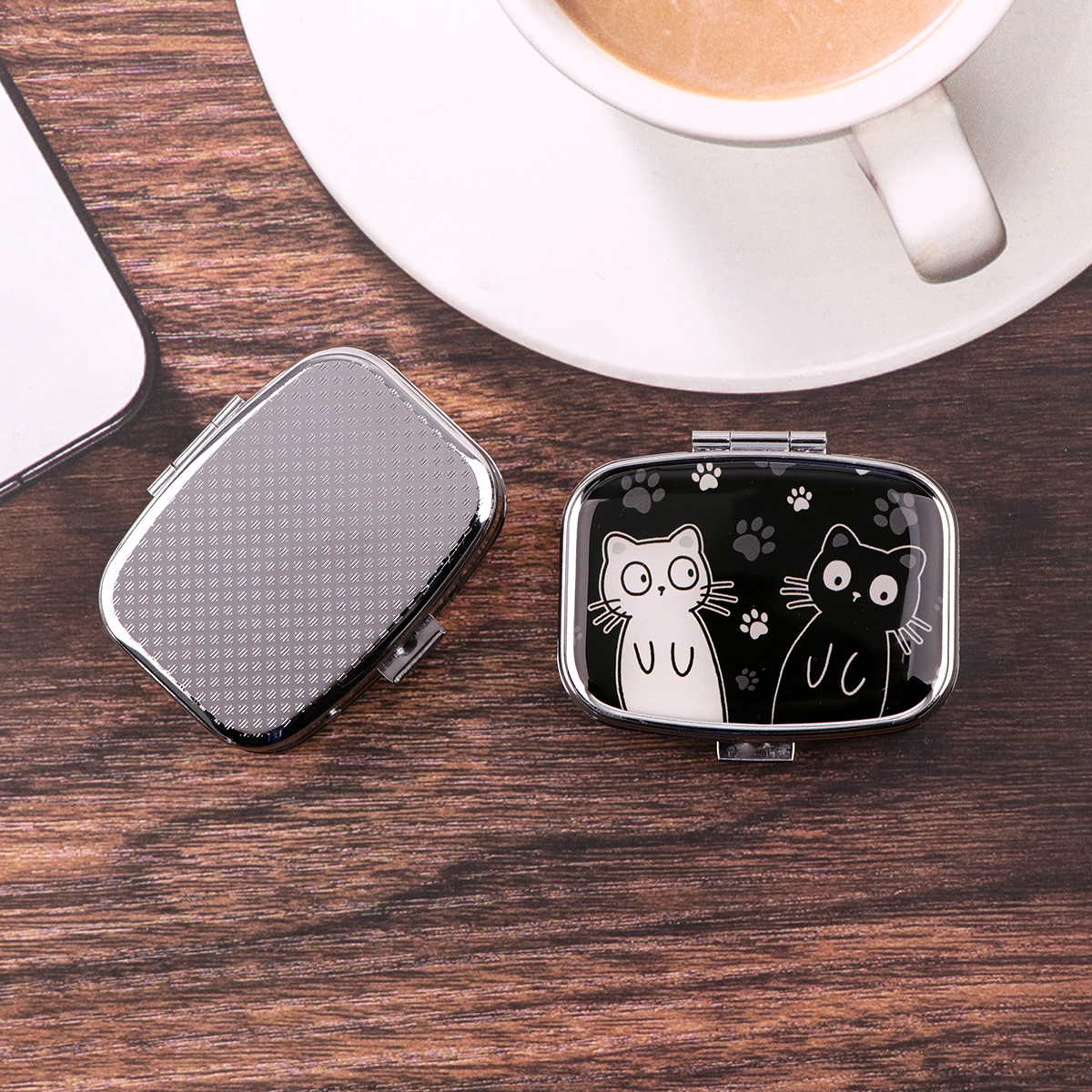 Cartoon Black And White Cat Tr - Tablet Accessories บทวิจารณ์และราคา